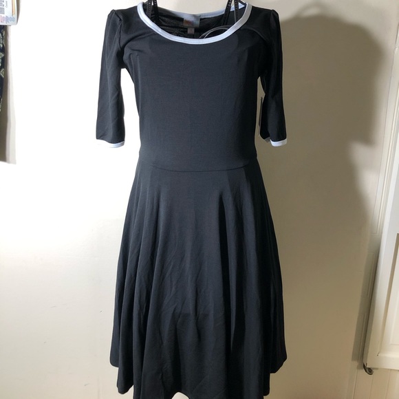 LEGACY LuLaRoe Nicole Dress - Picture 2 of 4